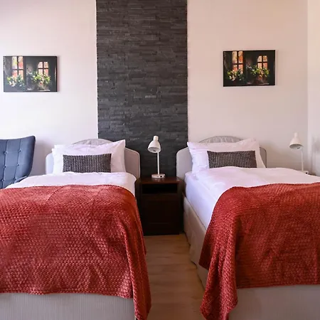 Mahesars 2 아파트 에네페탈