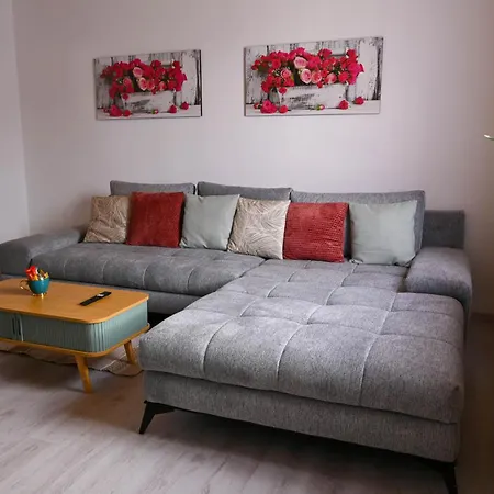 아파트 Mahesars 2