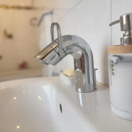 아파트 Mahesars 2 *