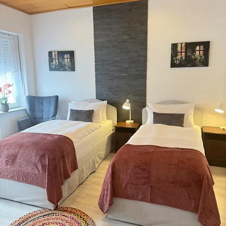 Mahesars 2 아파트 *